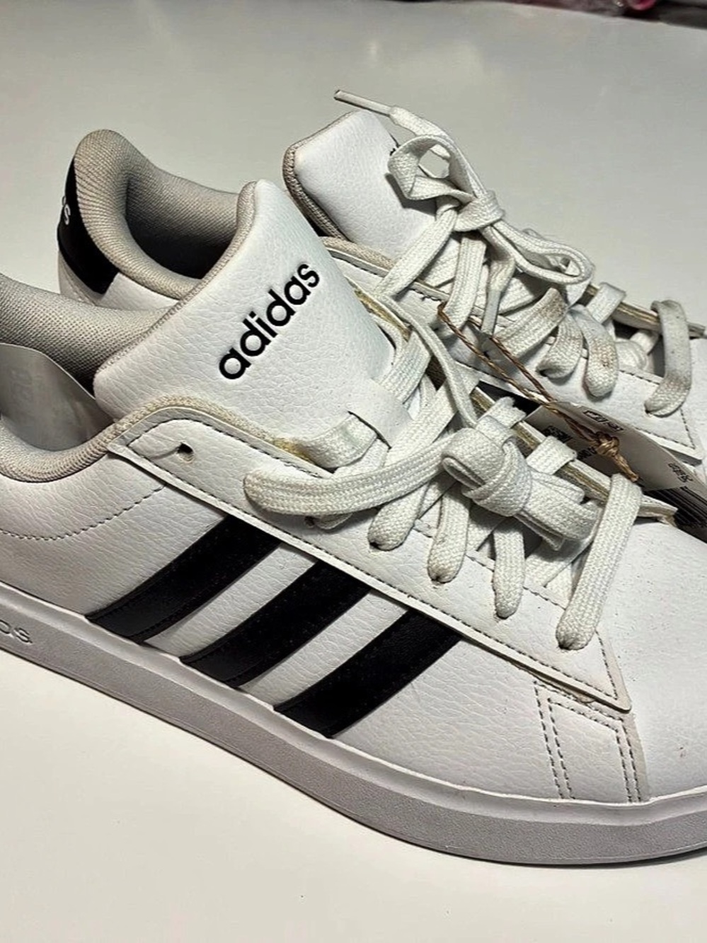 adidas Sneakers White & Black US 7